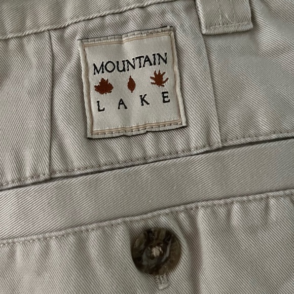 TRUE VINTAGE 1980s Khaki High Waisted Mom Shorts - Picture 4 of 4